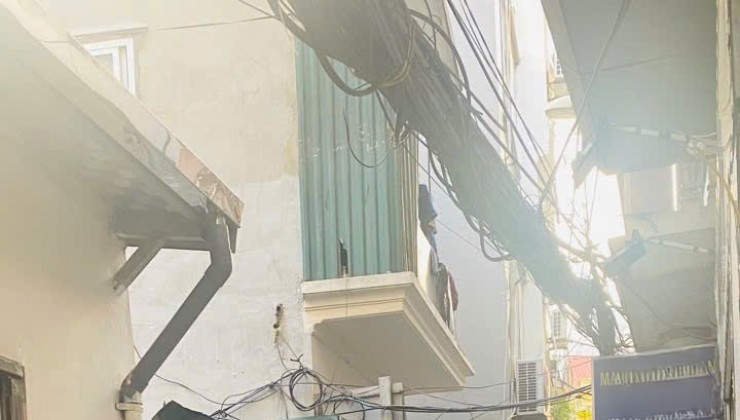 CHO THUÊ NHÀ LÀM VP, KINH DOANH SẠCH NHÀ ĐẦM TRẤU, 5 TẦNG, 50M2, 22 TRIỆU